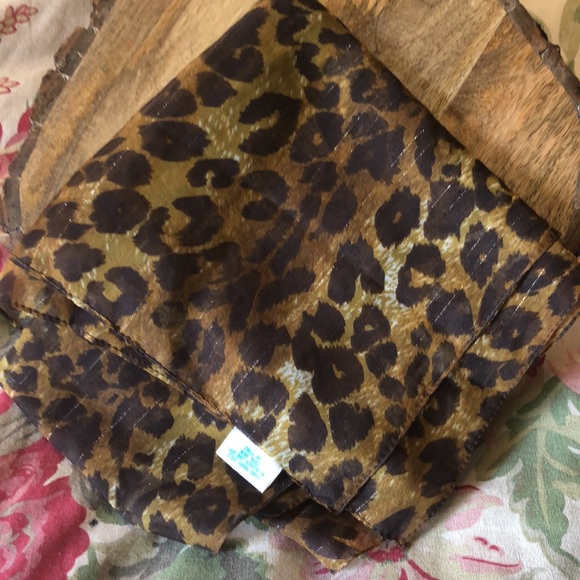 VINTAGE Cheeta Print Scarf Made in Italy Animal Print + Gold Stripe 62’x14.5” - Picture 16 of 16